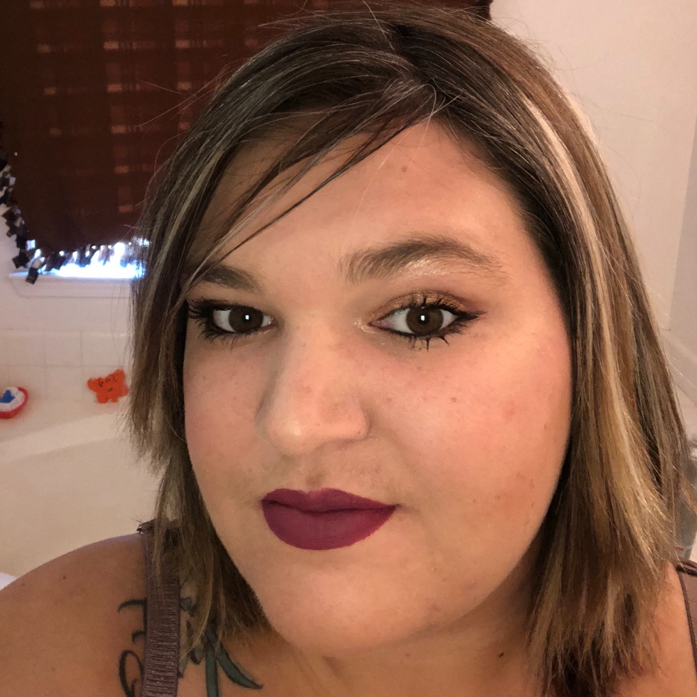 Meet your Posher, Nichole